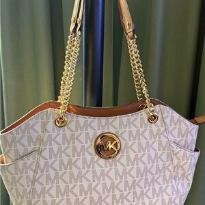 MINT Michael Kors Beige Shoulder Tote Bag